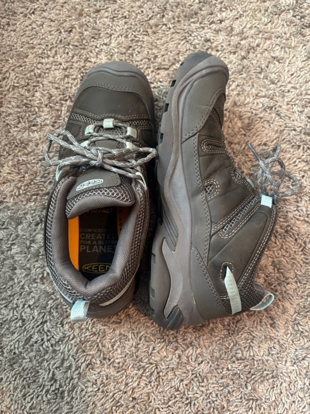 Keen Women's Brown Athletic Hiking Shoes with Light Gray Accents - Picture 5 of 10